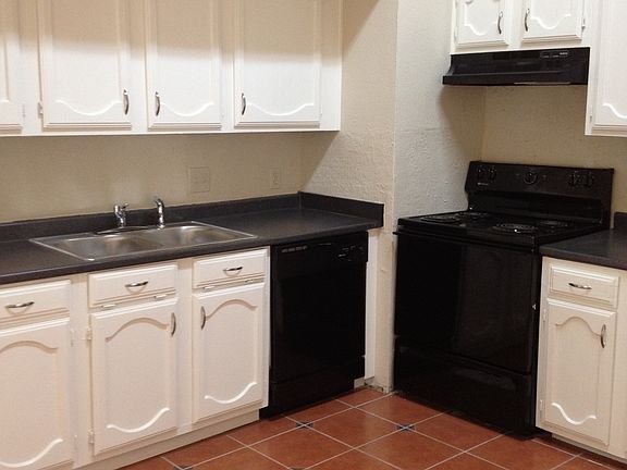 2nd image of 2610 Sand Plum Dr