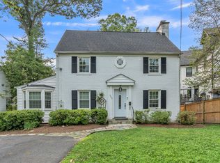 4003 N Glebe Rd, Arlington, VA 22207