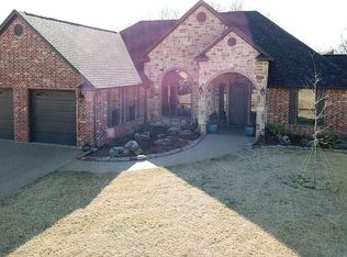 308 Splitrail Dr, Kemp, TX 75143