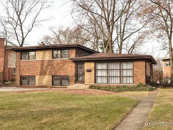325 Beverly Dr, Wilmette, IL 60091