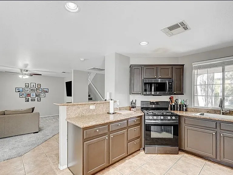 8667 Grand Sequoia St — Photo 5