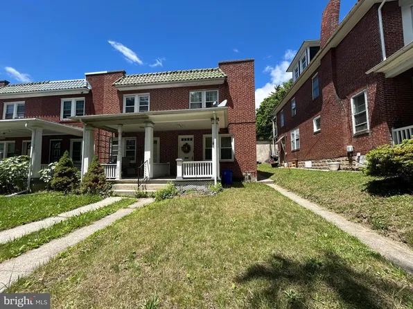 2020 Holly St, Harrisburg, PA 17104