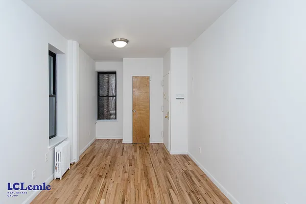 Rented by LC Lemle Real Estate Group | media 5