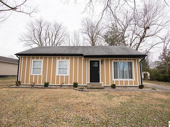 3rd image of 310 Kentucky Dr
