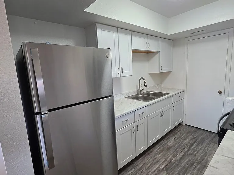 4416 N 35th Ave — Photo 5