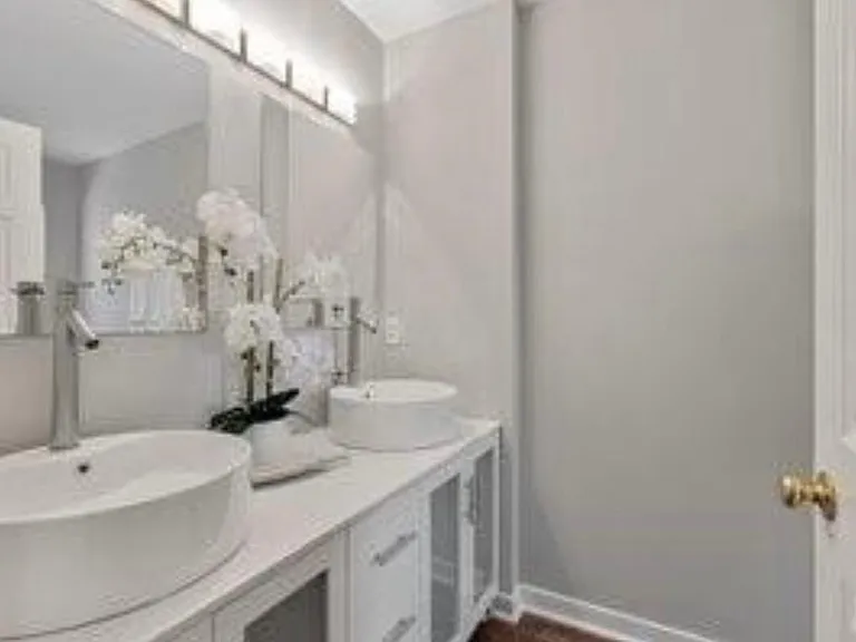 8712 Springwater Dr — Photo 8