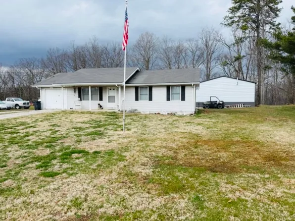 1566 Us Highway 460 W, Frenchburg, KY 40322