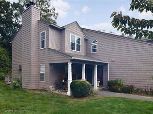15 Nipmuc Trl #C, North Providence, RI 02904