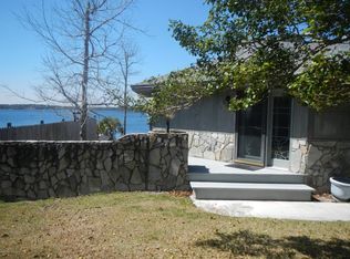 104 White Oak Bluff Rd, Stella, NC 28582