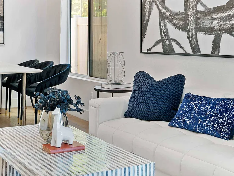 2 Cameron Cir — Photo 11