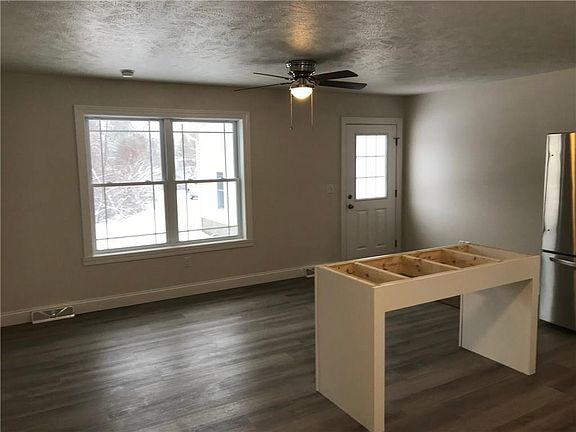 5th image of 5467 Walters Ave