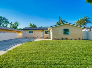 1045 E Gladstone St, Azusa, CA 91702