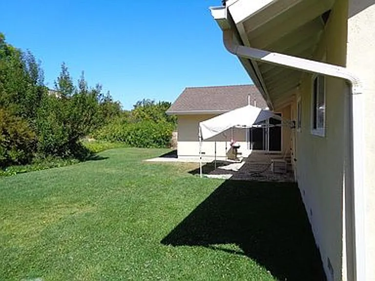 1131 Knollwood Dr — Photo 19