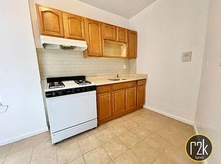 30-11 Astoria Blvd #31C, Astoria, NY 11102