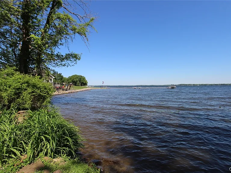 6363 Muskrat Bay Rd — Photo 37