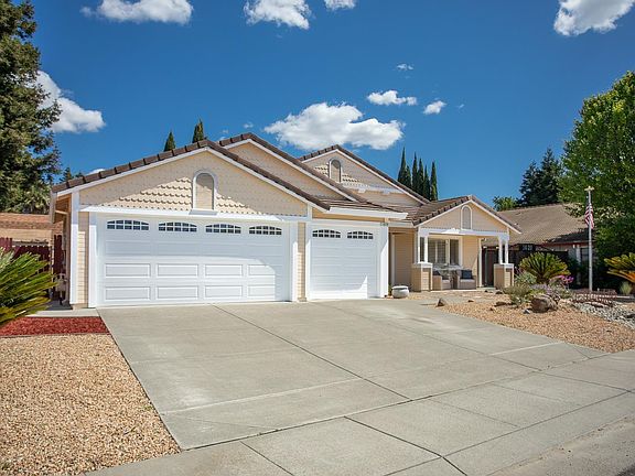 3rd image of 1620 Austin Drive