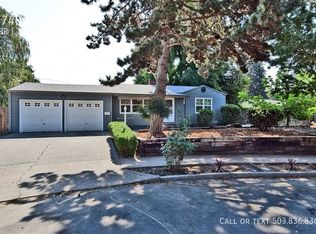 8740 N Seward Ct, Portland, OR 97217