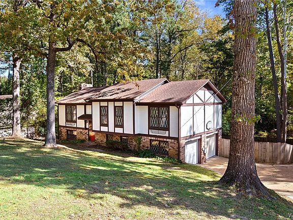 3rd image of 5307 Fall Creek Pl
