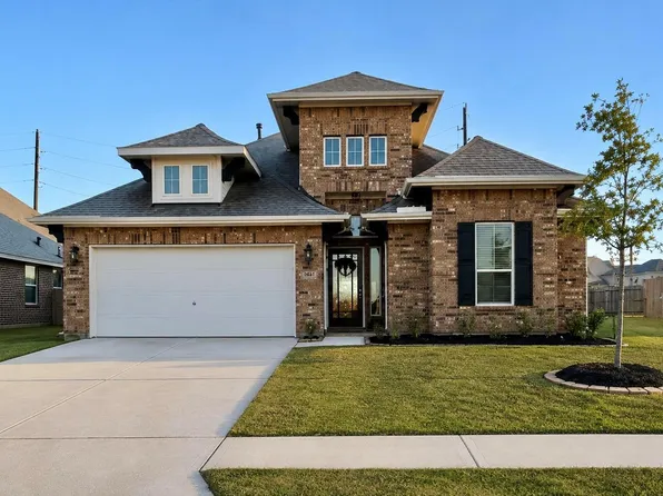 14247 Medina Dr, Baytown, TX 77523