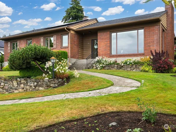 911 17th Street, Bellingham, WA 98225