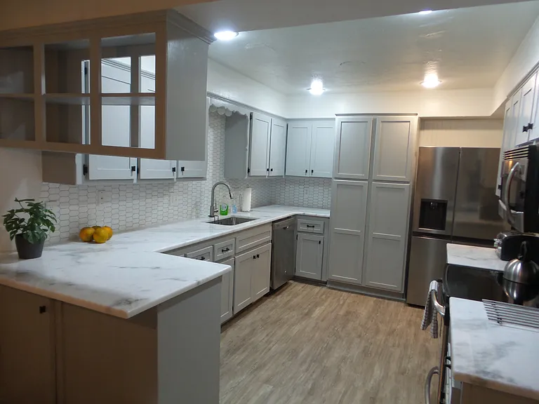 4709 Hemlock Ln — Photo 4