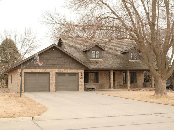 1472 3rd Ave SE, Sioux Center, IA 51250