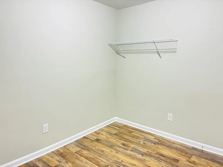 611 S Mountain St #A — Photo 15