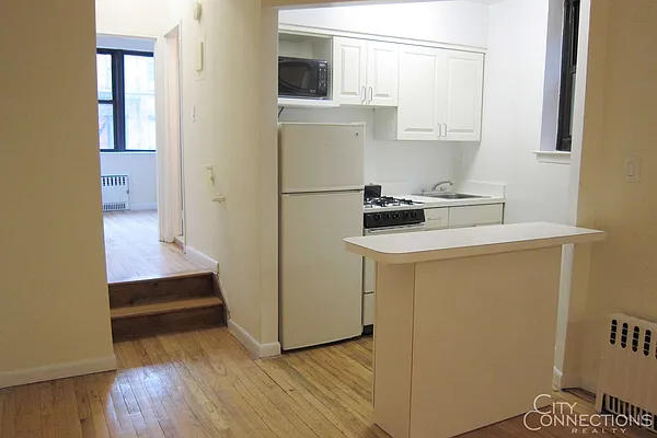 Rented by City Connections Realty | media 31