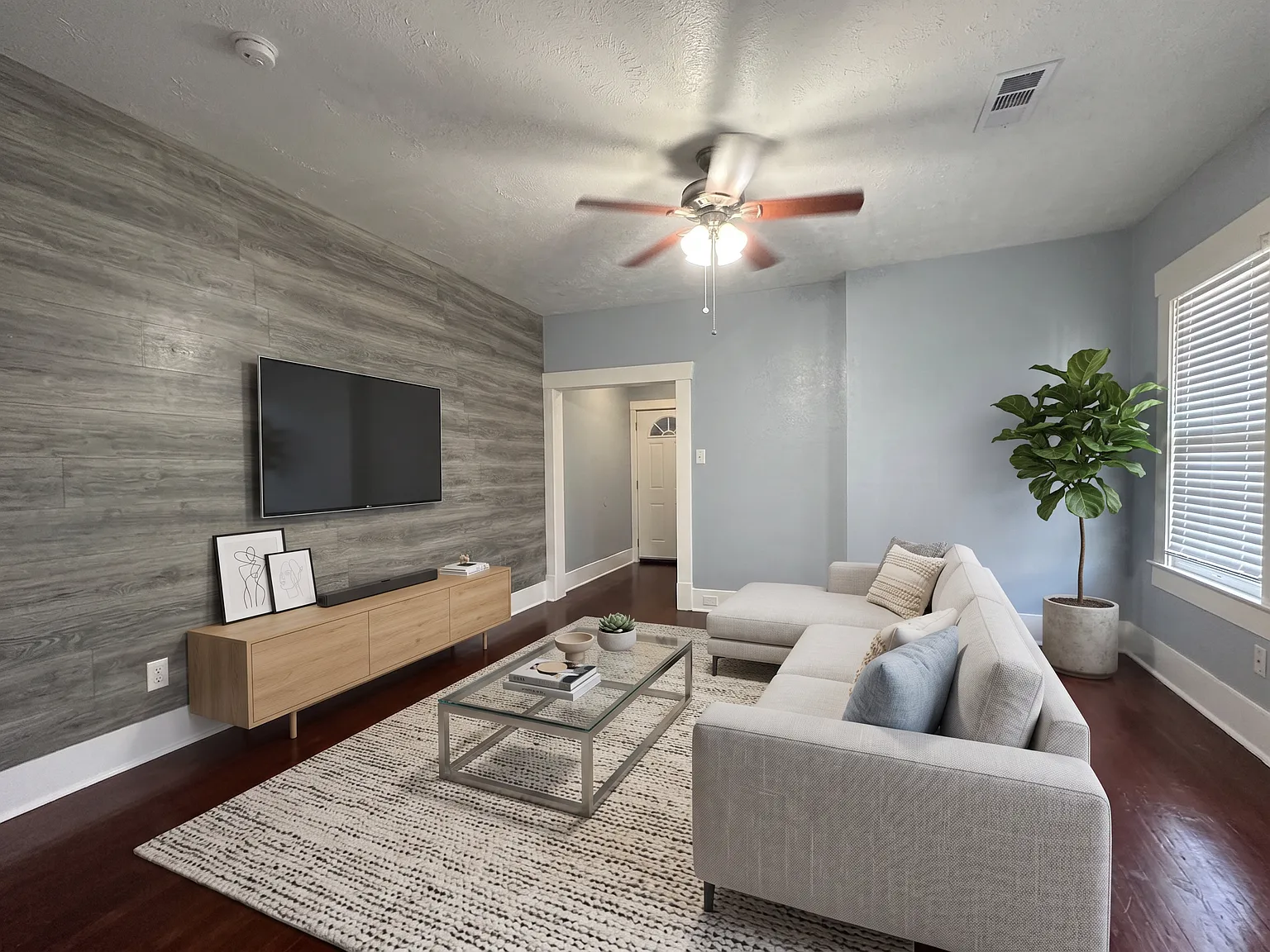 1 bed, 654 sqft, $1,250 — Photo 1