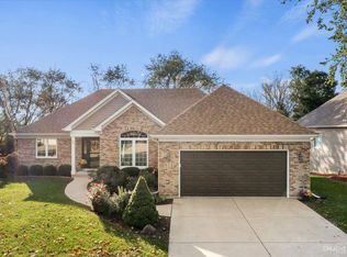 914 Oak St, Sugar Grove, IL 60554