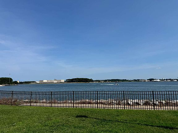 2nd image of 9462 Bay Front Dr