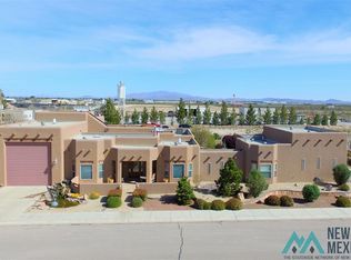 2801 Water Hazard Dr SE, Deming, NM 88030