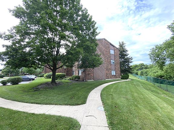 3rd image of 7721 Woodward Ave