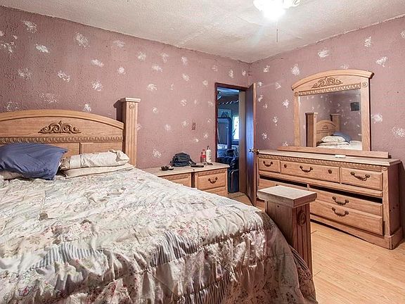 5th image of 2705 River Country Ln