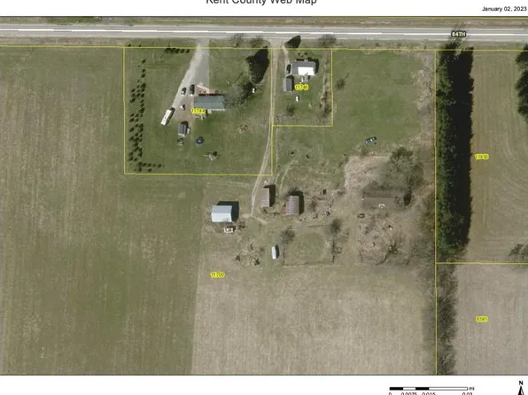 11700 84th St SE, Alto, MI 49302