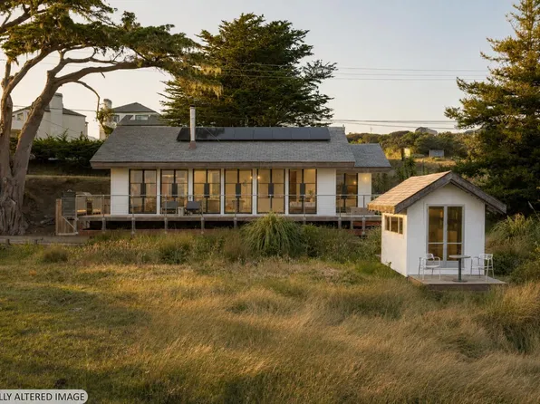 501 Smith Brothers Road, Bodega Bay, CA 94923
