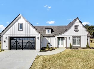 2409 Iron Forge Way, Sevierville, TN 37876