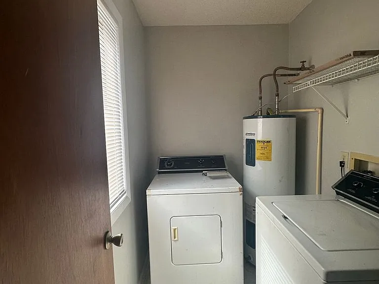 216 Candlebrook Dr — Photo 14