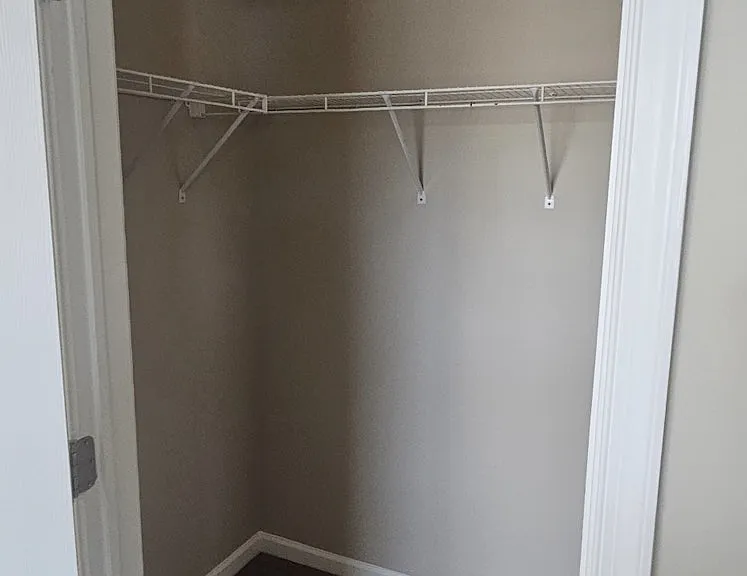 89 Salerno Dr — Photo 28