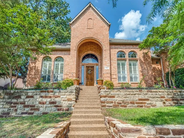 917 Excalibur Dr, Highland Village, TX 75077
