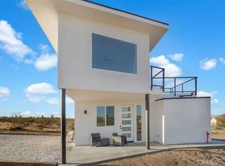 375 Fortuna Ave, Yucca Valley, CA 92284