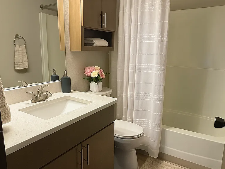 Cedars of Edina Apartments — Photo 88