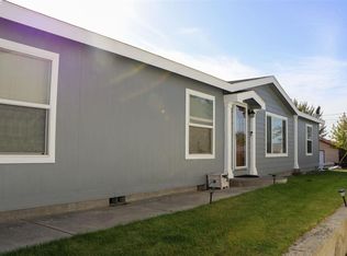 712 S Waldemar Ave, Pasco, WA 99301