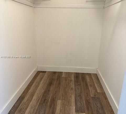 3rd image of 1550 NE 151st St APT 104