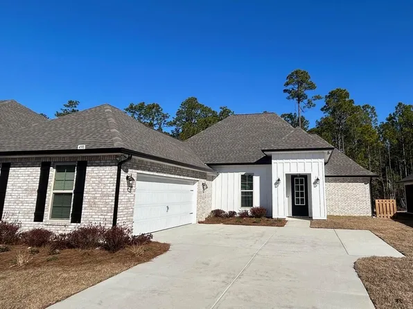 498 E Tweet St, Freeport, FL 32439