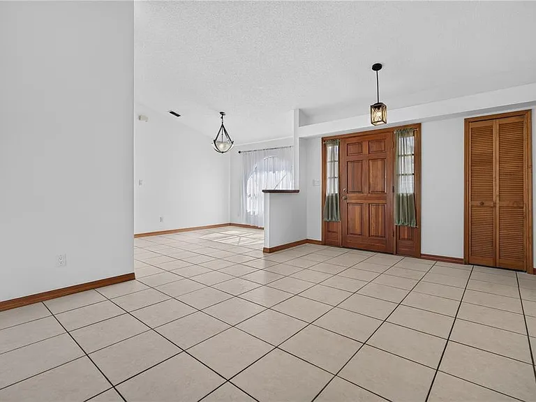 4059 Waterview Loop — Photo 3
