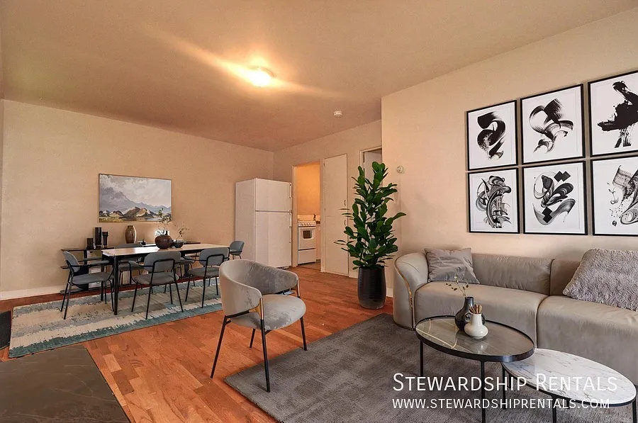 Building Photo - 942 E 18th Ave #1
