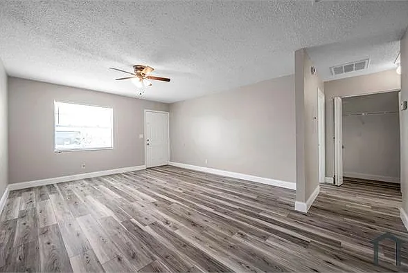6407 S Roberts Ave #B — Photo 5