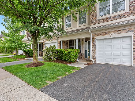 5th image of 145 Levinberg Ln