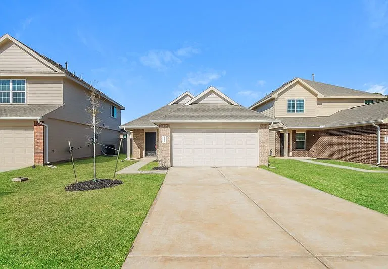 2512 Shad Dr — Photo 1